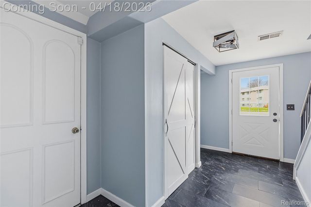 37816 Charter Oaks Boulevard, Clinton Charter Township, MI 48036