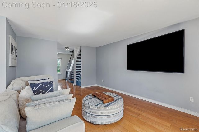 37816 Charter Oaks Boulevard, Clinton Charter Township, MI 48036