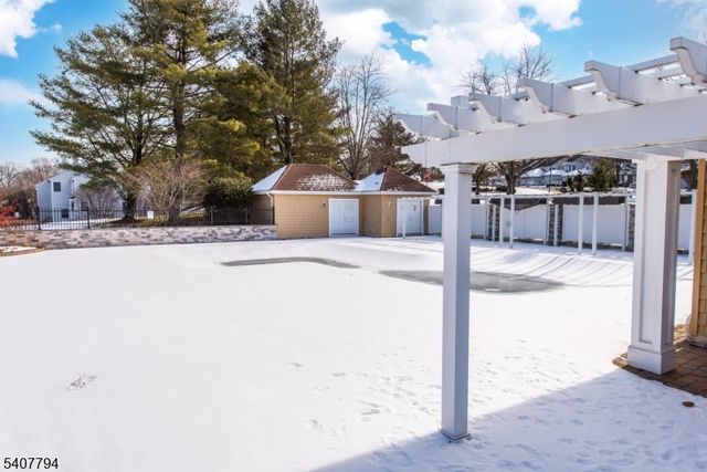 32 Noelle Ct, Lincoln Park Boro, NJ 07035