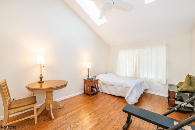 32 Noelle Ct, Lincoln Park Boro, NJ 07035