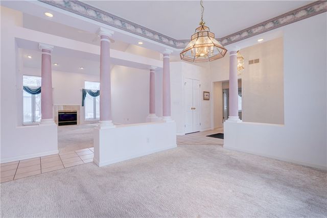 2 Dartmouth Court, Pittsford, NY 14534