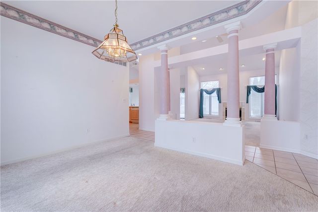 2 Dartmouth Court, Pittsford, NY 14534