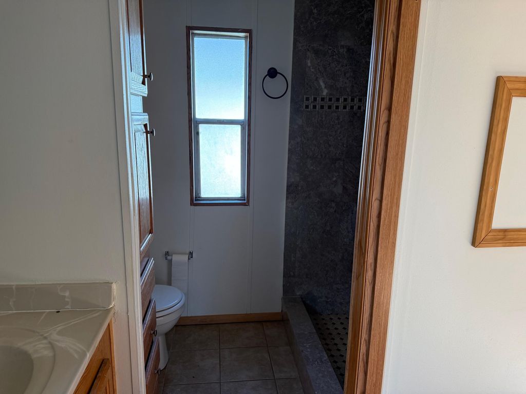 1014 Mountain View DR, Lewistown, MT 59457 photo 14