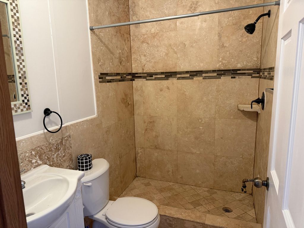 1014 Mountain View DR, Lewistown, MT 59457 photo 7