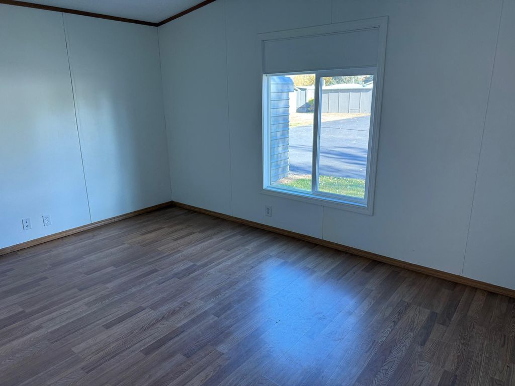 1014 Mountain View DR, Lewistown, MT 59457 photo 8