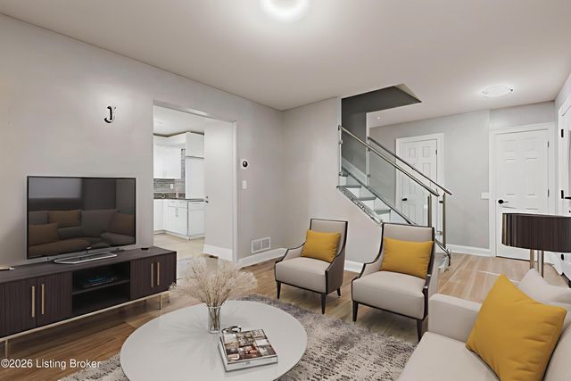 5406 Big Sky Dr, Louisville, KY 40229