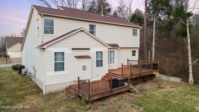 5406 Big Sky Dr, Louisville, KY 40229