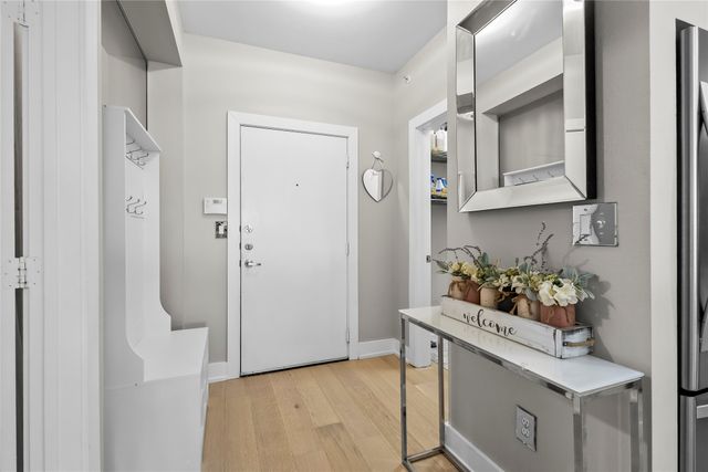 4333 Gilbert Avenue 218, Dallas, TX 75219