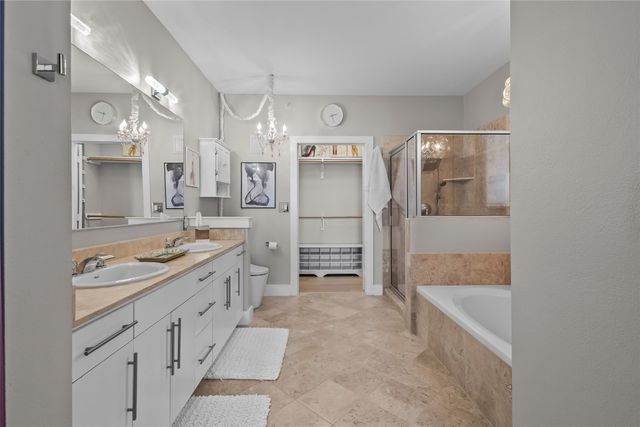 4333 Gilbert Avenue 218, Dallas, TX 75219