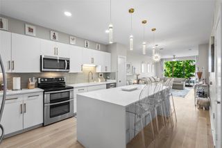 4333 Gilbert Avenue 218, Dallas, TX 75219