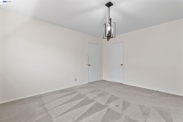 40272 Davis St, Fremont, CA 94538