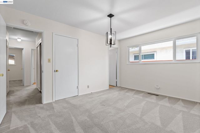 40272 Davis St, Fremont, CA 94538