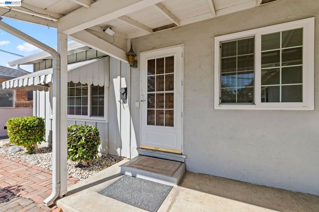 40272 Davis St, Fremont, CA 94538