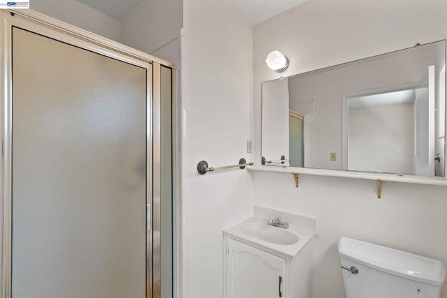 40272 Davis St, Fremont, CA 94538