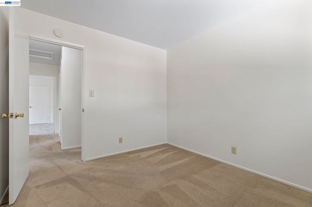 40272 Davis St, Fremont, CA 94538
