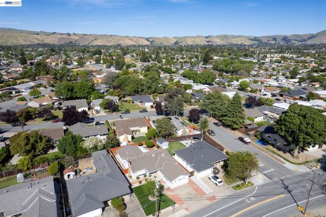 40272 Davis St, Fremont, CA 94538
