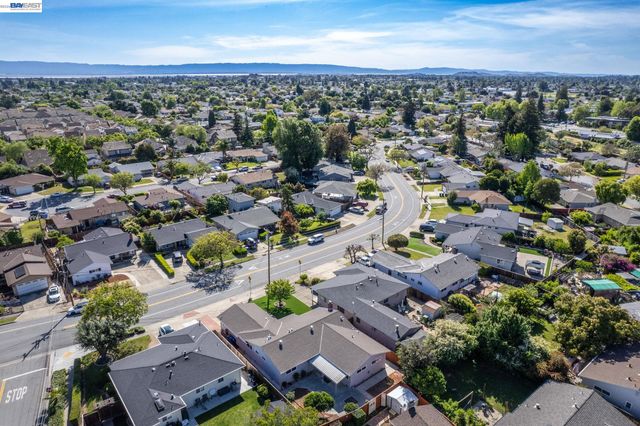 40272 Davis St, Fremont, CA 94538
