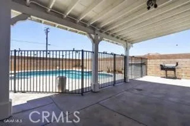 3287 Mica Ct, Rosamond, CA 93560