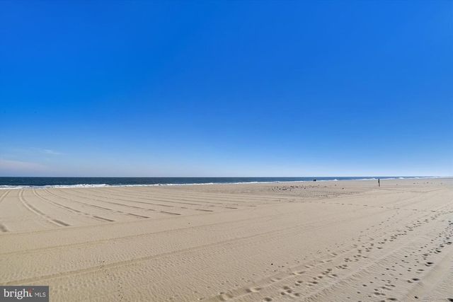 300 13TH ST #1A, Ocean City, MD 21842