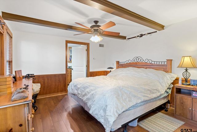 1265 Lake Franklin Dr, Winnsboro, TX 75494