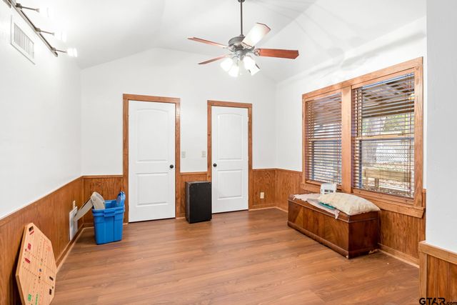 1265 Lake Franklin Dr, Winnsboro, TX 75494