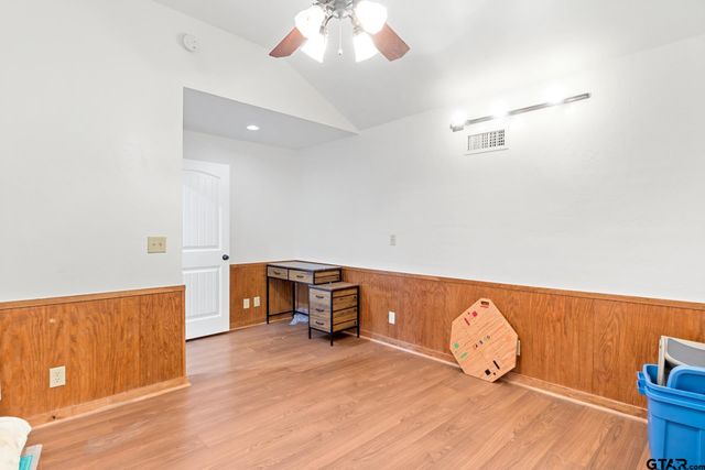 1265 Lake Franklin Dr, Winnsboro, TX 75494