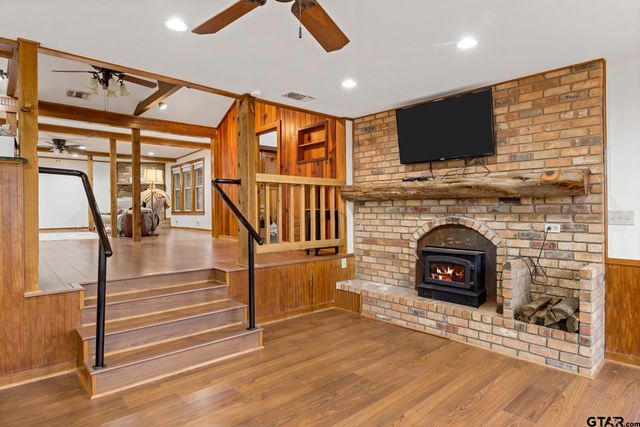 1265 Lake Franklin Dr, Winnsboro, TX 75494