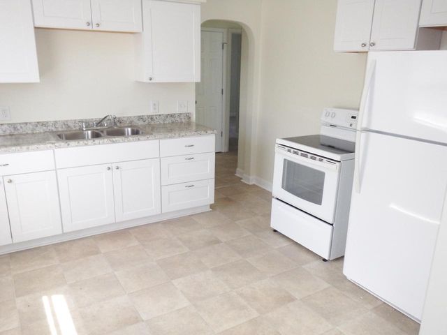 1667 S 54th STREET #1669, West Milwaukee, WI 53214