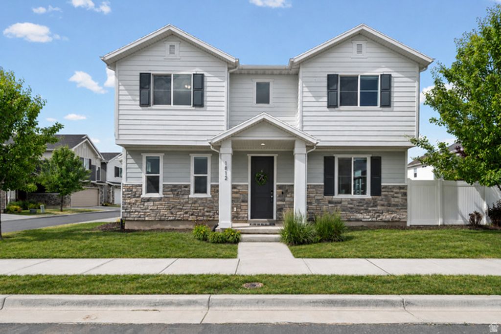 1812 W PARKVIEW DR, Syracuse, UT 84075
