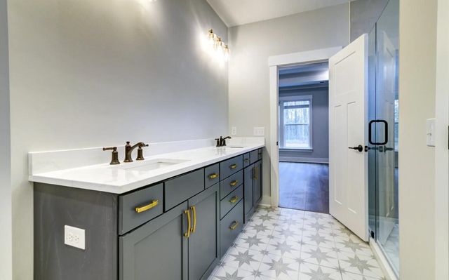 121 Laura Ashley Lane, Summerville, SC 29483