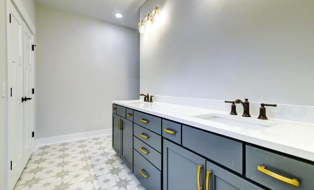 121 Laura Ashley Lane, Summerville, SC 29483