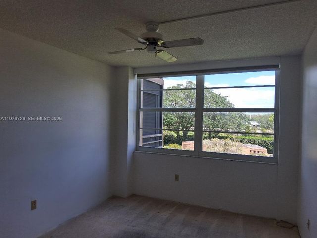 1300 St Charles Place 419, Pembroke Pines, FL 33026