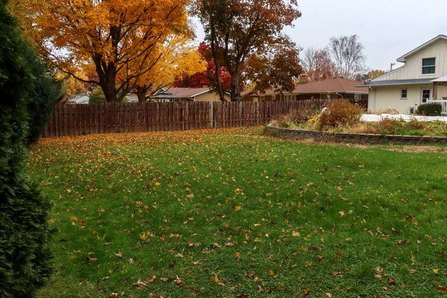 523 Barden Street, Morrison, IL 61270