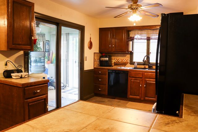 523 Barden Street, Morrison, IL 61270