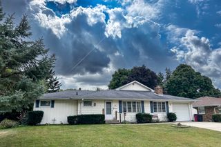 523 Barden Street, Morrison, IL 61270