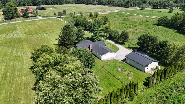 861 College Hill Road, Waco, KY 40385
