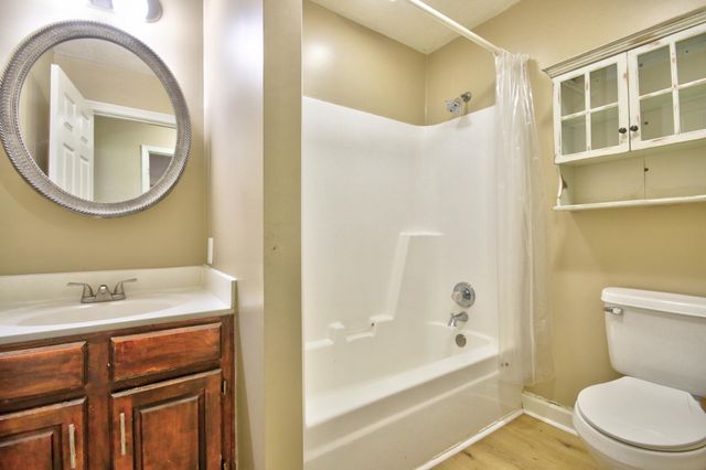 861 College Hill Road, Waco, KY 40385