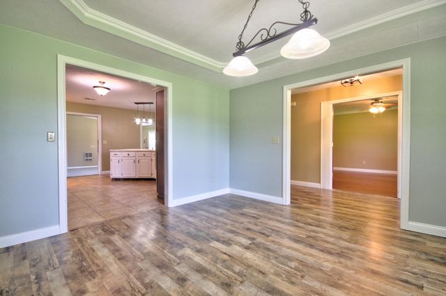 861 College Hill Road, Waco, KY 40385