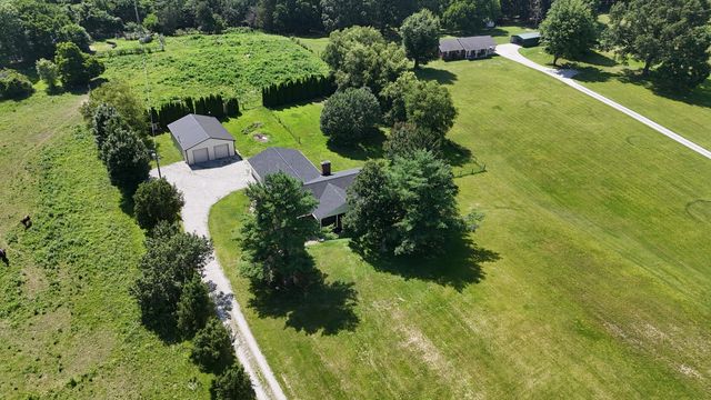 861 College Hill Road, Waco, KY 40385