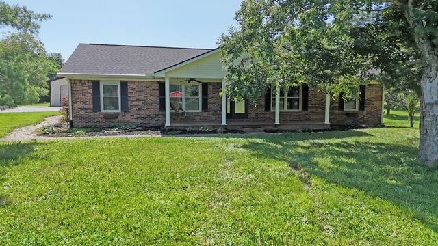 861 College Hill Road, Waco, KY 40385