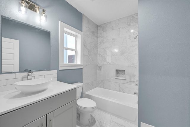 4306 New Orleans Street, Houston, TX 77020