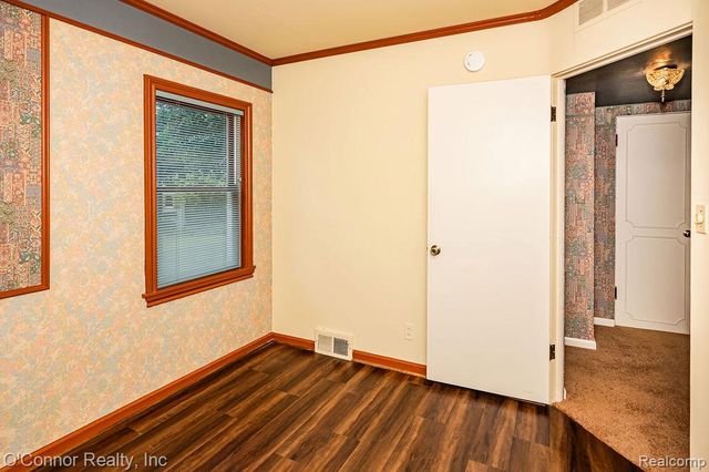 1342 Minnesota Avenue, Marysville, MI 48040