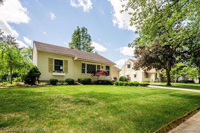 1342 Minnesota Avenue, Marysville, MI 48040