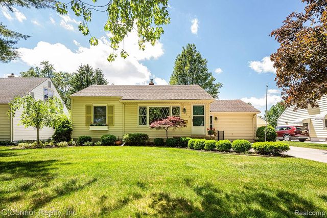 1342 Minnesota Avenue, Marysville, MI 48040
