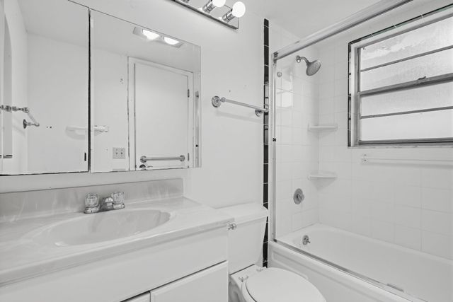 245 CAMDEN K, West Palm Beach, FL 33417