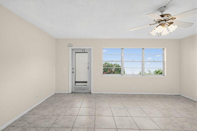 245 CAMDEN K, West Palm Beach, FL 33417