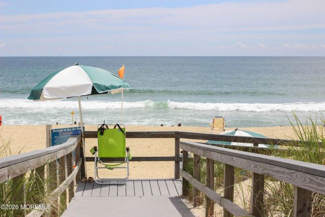 2171 Windfield Drive, Wall, NJ 07719