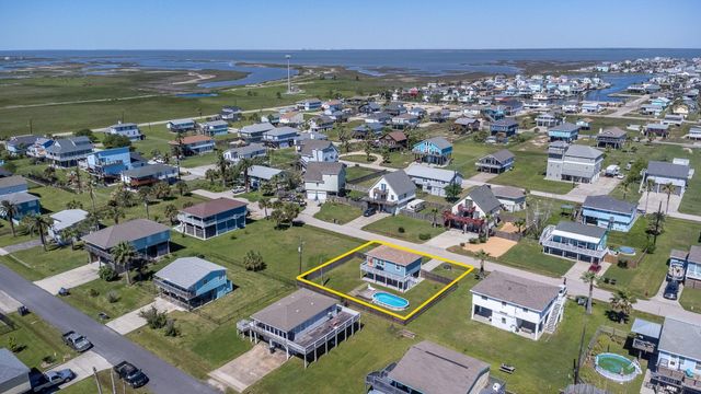 16619 Mansvelt Road, Galveston, TX 77554