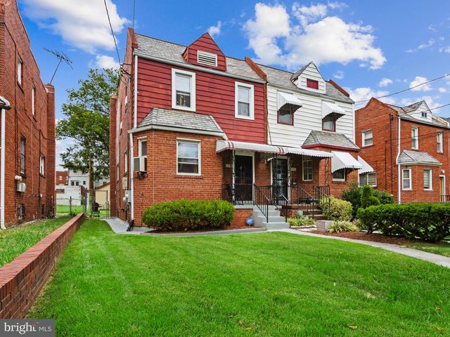 5334 E CAPITOL ST NE, Washington, DC 20019