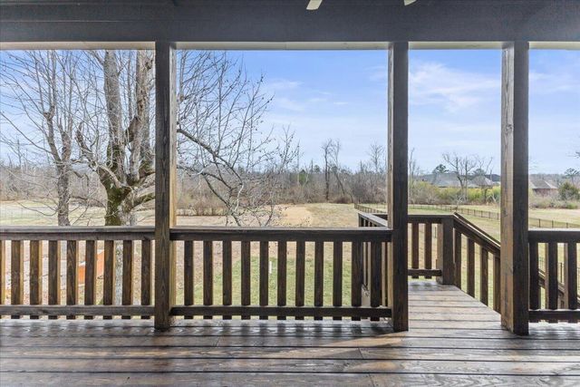 1740 Gray Road, Chattanooga, TN 37421